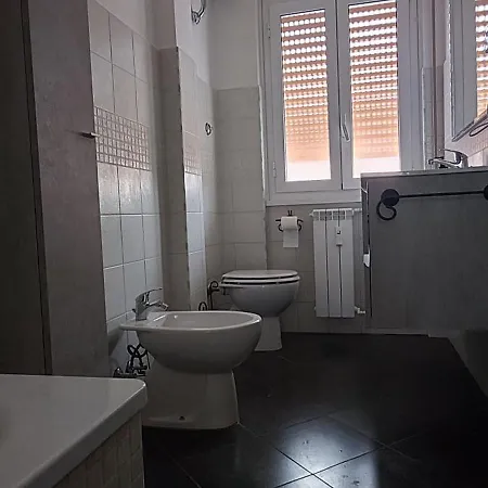 Casa Walter, Fresco Luminoso E Comodo Roma