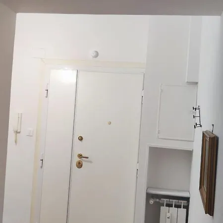 Casa Walter, Fresco Luminoso E Comodo Apartamento